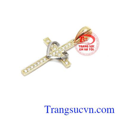 Mặt dây chuyền nữ vàng quý phái dễ kết hợp cùng nhiều kiểu dây chuyền vàng