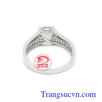 Nhẫn nữ vàng trắng thời trang đính đá