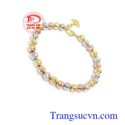 Lắc tay bi vàng 10k thời trang đeo hợp thời trang mang lại nét cá tính, dịu dàng và quý phái cho phái đẹp