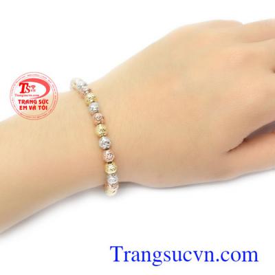 Lắc tay bi sản xuất công nghệ cao, phù hợp nhiều phong cách thời trang phái đẹp