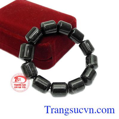 Sản phẩm hợp phong thủy, mang đến cho người dùng sự bình an, thịnh vượng.