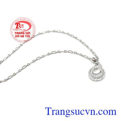 Bộ dây chuyền vàng tinh tế đẹp được nhiều người ưa thích. Bộ dây chuyền vàng tinh tế, giao hàng nhanh trên toàn quốc.