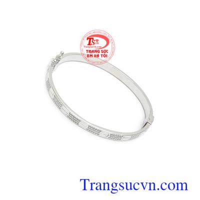 Vòng tay Italy 10k thời thượng mang lại sự tinh tế, nhẹ nhàng và quý phái cho người đeo, là dòng sản phẩm rất được ưa chuộng