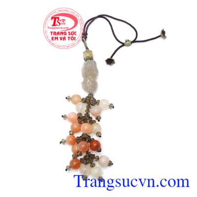 Móc treo ôtô tỳ hưu mã não là sản phẩm đá mã não thiên nhiên được chạm khắc tinh tế