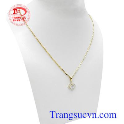 Bộ dây chuyền nữ 10k xinh xắn mặt dây đính đá mới lạ tôn lên nét phong cách thời trang, sang trọng và quý phái cho người đeo