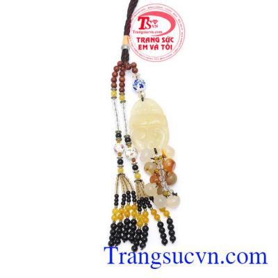 Móc treo ô tô may mắn là sản phẩm đá mã não thiên nhiên được chế tác thủ công đẹp, sang trọng