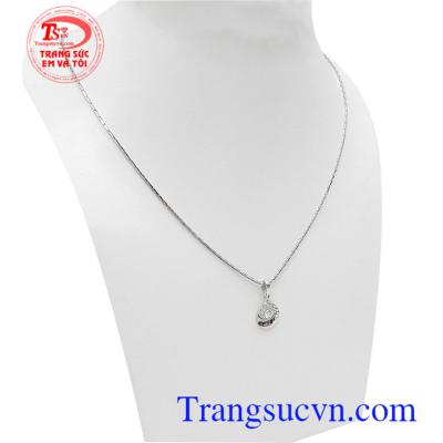 Bộ dây nữ vàng trắng dễ thương phù hợp nhiều phong cách thời trang khác nhau, là sản phẩm được phái đẹp đặc biệt ưa chuộng