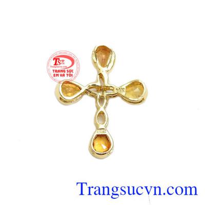 Mặt dây thánh giá sapphire độc đáo được chế tác từ vàng tây 14k và sapphire thiên nhiên hợp phong thủy