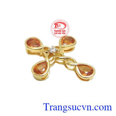Với kiểu chế tác vô cùng độc đáo sẽ làm cho người dùng trở nên đặc biệt hơn.