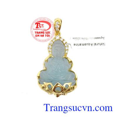 Mặt dây aquamarin may mắn là sản phẩm đá aquamarin thiên nhiên, có giấy kiểm định đá quý