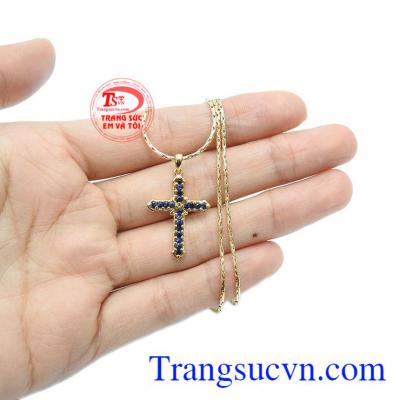 Mặt dây có giấy kiểm định đá quý.
