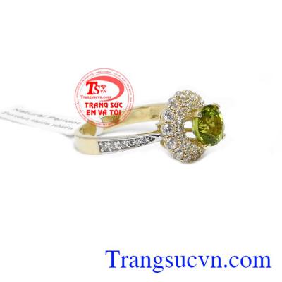 Nhẫn Nữ vàng gắn đá tự nhiên, chất lượng vàng đảm đeo bền đẹp sáng bóng, tinh tế và sang trọng dành cho phái đẹp