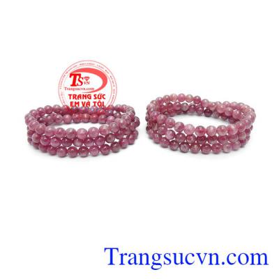 Chuỗi tay tourmaline phù hợp với mọi lứa tuổi, hợp thời trang và trang phục