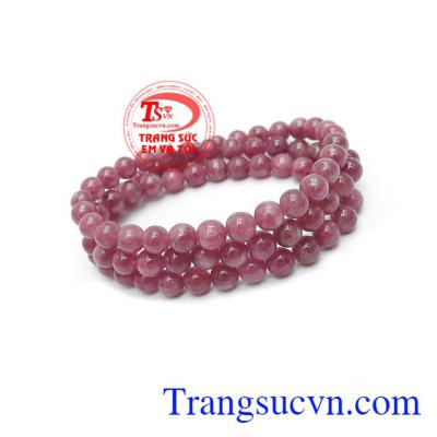 Tourmaline thiên nhiên mang lại nhiều may mắn, giúp thư giãn, giảm căng thẳng trong cuộc sống