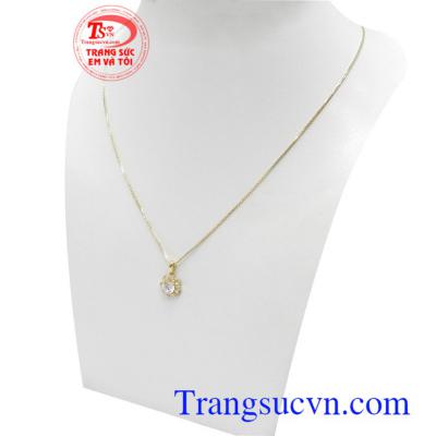 Bộ dây chuyền thời trang nhập khẩu mang nét dịu dàng, tinh tế và thời trang phái đẹp