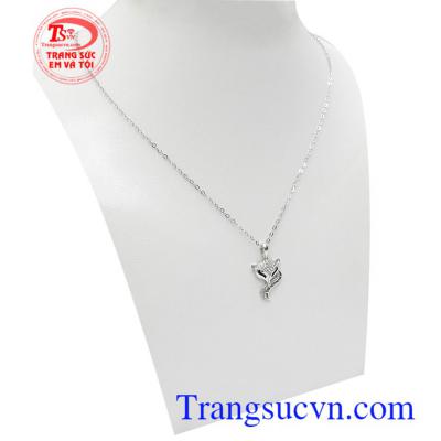 Bộ dây hồ ly vàng trắng quý phái là sản phẩm rất được phái đẹp ưa chuộng, phù hợp làm quà tặng ý nghĩa cho người yêu thương