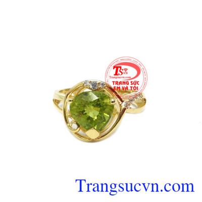 Đá peridot tượng trưng cho sức sống và niềm hi vọng