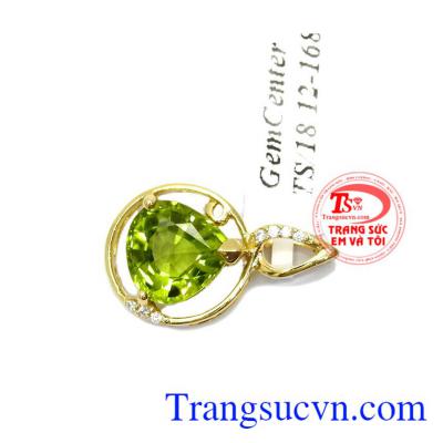 Mặt dây vàng gắn đá tự nhiên, chất lượng vàng đảm đeo bền đẹp sáng bóng, tinh tế và sang trọng dành cho phái đẹp