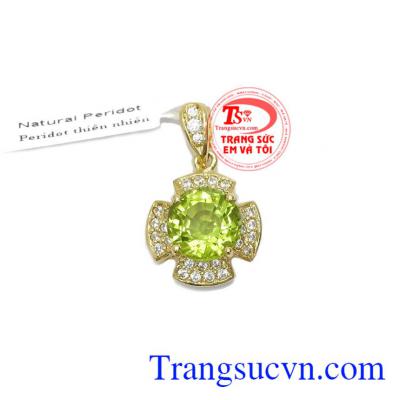 Mặt dây peridot thịnh vượng