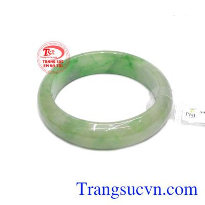 Vòng ngọc jadeite thiên nhiên đẹp