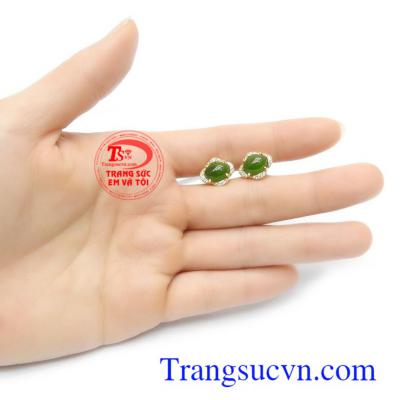 Hoa tai ngọc bích bình an thịnh vượng