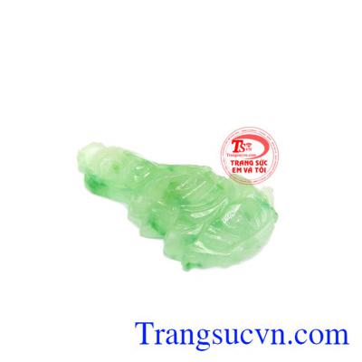 Với nụ cười hiền hậu, nhân từ, lòng ta sẽ trở nên thanh tịnh nhẹ nhàng