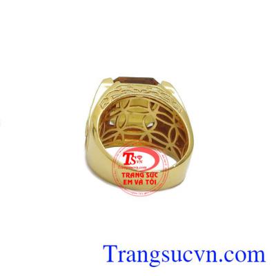 Nhẫn nam thạch anh vàng tinh tế
