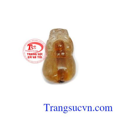 Mặt dây tỳ hưu mệnh thổ là sản phẩm tỳ hưu được chế tác điêu khắc cẩn thận, tỉ mỉ, sản phẩm cao cấp với độ trong cao