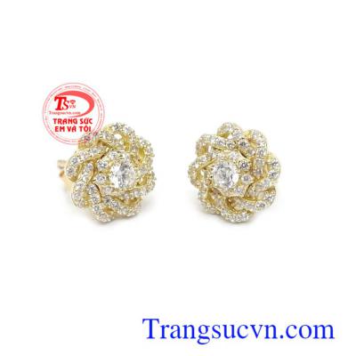 Hoa tai vàng Korea thời trang đeo hợp thời trang, tôn lên nét dịu dàng, quý phái và thời trang phái đẹp