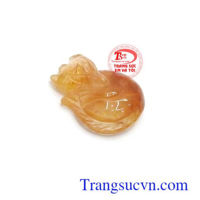 Mặt hồ ly thạch anh tóc tài lộc với hình tượng hồ ly là biểu tượng của sắc đẹp, sự khôn khéo và quyền lực, mang hồ ly bên người sẽ mang lại sự may mắn trong đường tình duyên, khôn khéo trong giao tiếp