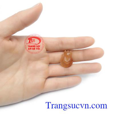 Mặt hồ  ly thạch anh tóc thiên nhiên cao cấp