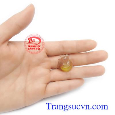 Mặt hồ ly thạch anh tóc thành công