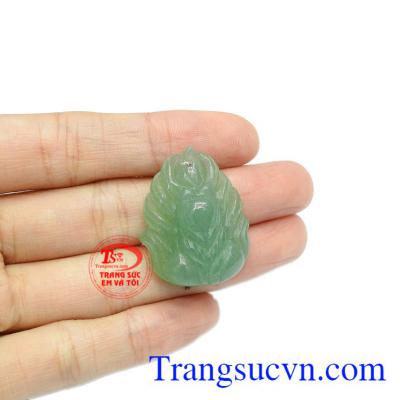 Sản phẩm có thể bọc vàng hoặc bạc để làm mặt dây.