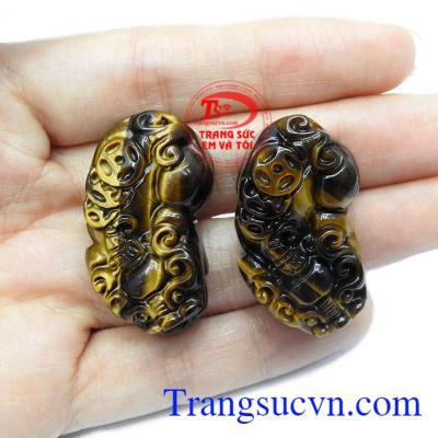 Mặt tỳ hưu mắt hổ mang lại may mắn cho chủ nhân