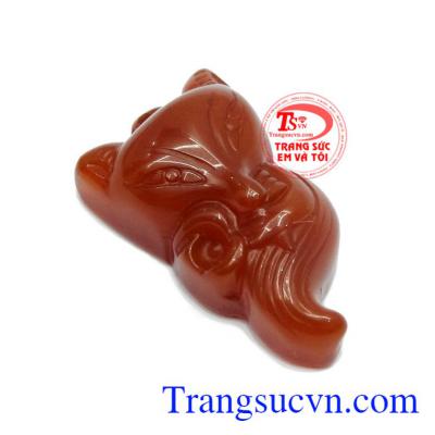 Trong tiếng hy lạp mã não tiền thân từ chữ "achates" ý nghĩa chính là hạnh phúc