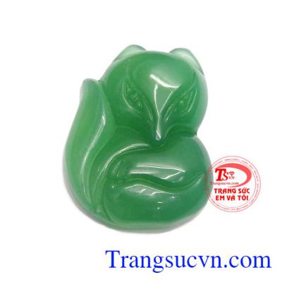 Mã não xanh là loại đá hợp với mệnh Thủy, mệnh Mộc