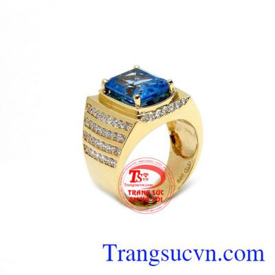 Nhẫn Nam Topaz Hoàng Gia là sản phẩm được thiết kế 3D đẹp sang trọng, kiểu dáng thời trang