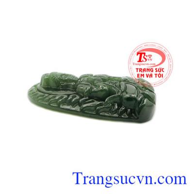 Đeo bên mình có thể phòng tránh yêu ma, xua đuổi xui rủi, mang tới trí tuệ, sáng suốt cho gia chủ.