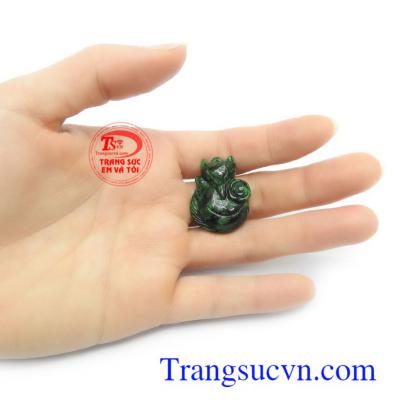 Hồ ly đối với doanh nhân hay quản lý sẽ giúp thêm tự tin và củng cố quyền lực cho bản thân