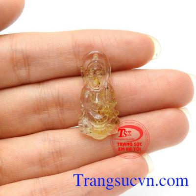 Thạch anh tóc vàng phù hợp với người mệnh kim, mệnh thổ