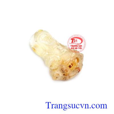 Mặt dây phật Quan Âm chiêu tài luôn là biểu tượng của sự bình an, lòng thánh thiên, bác ái, hướng phật, đem tới sự may mắn, bình an cho người đeo