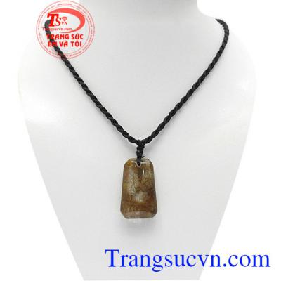 Mặt dây thạch anh thăng tiến là sản phẩm thạch anh tóc thiên nhiên, có giấy kiểm định đá tự nhiên