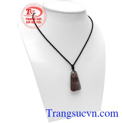 Thạch anh tóc là biểu tượng sự thịnh vượng, thăng tiến, thạch anh tóc mang nguồn năng lượng tốt từ tự nhiên