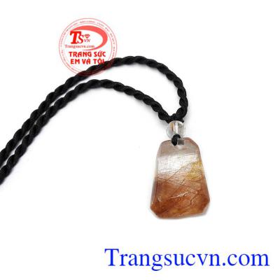 Thạch Anh Tóc phù hợp với mọi lứa tuổi, hợp thời trang và trang phục