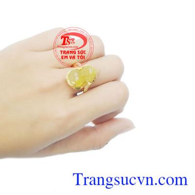 Nhẫn vàng 10k gắn đá thạch anh tóc vàng, Nhẫn Nữ vàng đảm bảo chất lượng Uy tín, Đeo hợp phong thủy