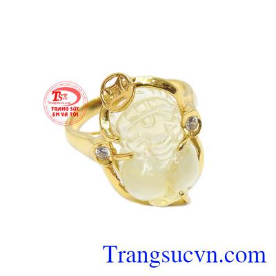 Nhẫn nữ tỳ hưu thạch anh vàng đẹp được chế tác từ thạch anh vàng thiên nhiên và vàng tây 10k sáng bóng.
