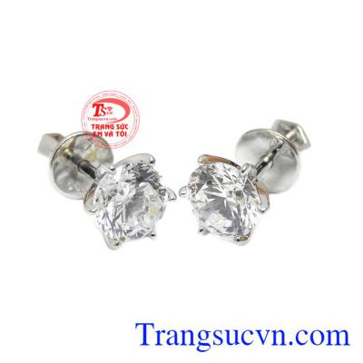 Hoa tai nụ xinh đẹp được kết hợp từ vàng trắng 14k và đá Cz.