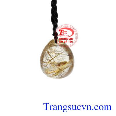 Thạch anh tóc vàng là biểu tượng cho hào quang ánh mặt trời làm nguồn năng lượng tích cực lan tỏa hỗ trợ trong việc điều trị chữa bệnh