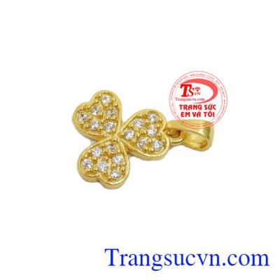 Mặt dây cỏ 3 lá xinh xắn, giao hàng nhanh trên toàn quốc