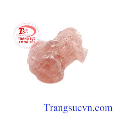 Các bậc thầy phong thủy tin rằng tỳ hưu là biểu tượng của sự tài lộc và thịnh vượng cho gia chủ.